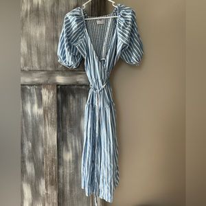Old Navy Wrap Dress with Puffy Sleeves